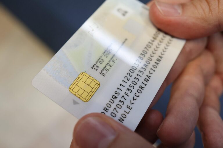 Aplicația pentru cartea electronică de identitate disponibilă pe site-ul Ministerului de Interne