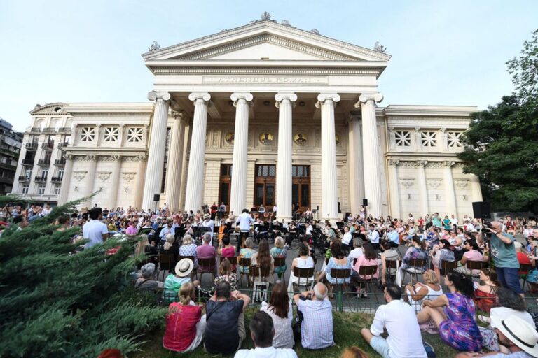 Athenaeum Summer Festival – Concertele extraordinare din Grădina Ateneului încep cu intrare gratuită