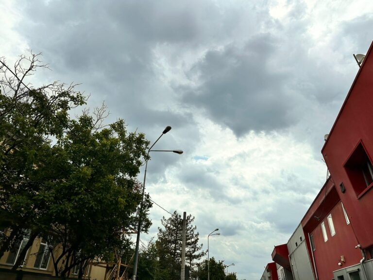 Avertizare METEO | Cod galben de vijelie în Ilfov, cu ploi abundente și vânt puternic