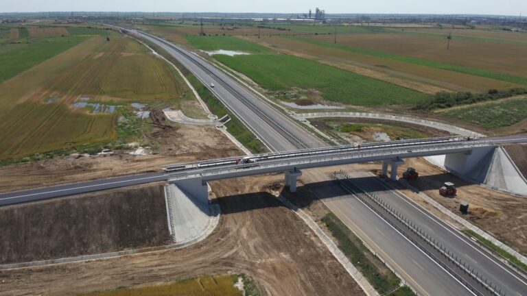 Conexiunea rutieră dintre DEx12 și A1 se apropie de finalizare: București-Craiova pe drum de mare viteză din iulie
