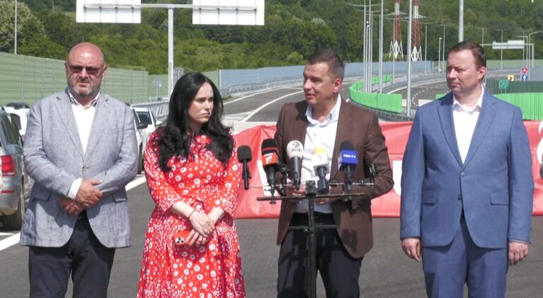 Deschiderea ultimului tronson de autostradă către Curtea de Argeș