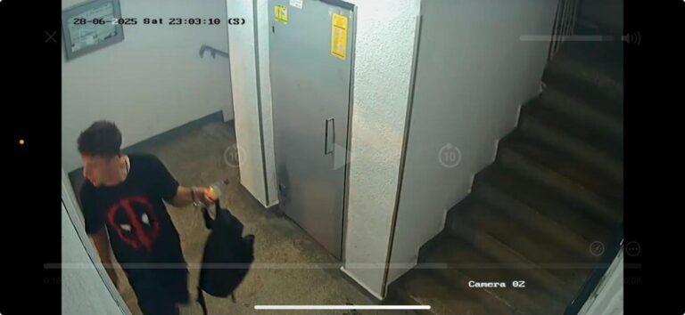 Furtul unei trotinete din scara unui bloc din Sectorul 2 afectează un băiat de 11 ani