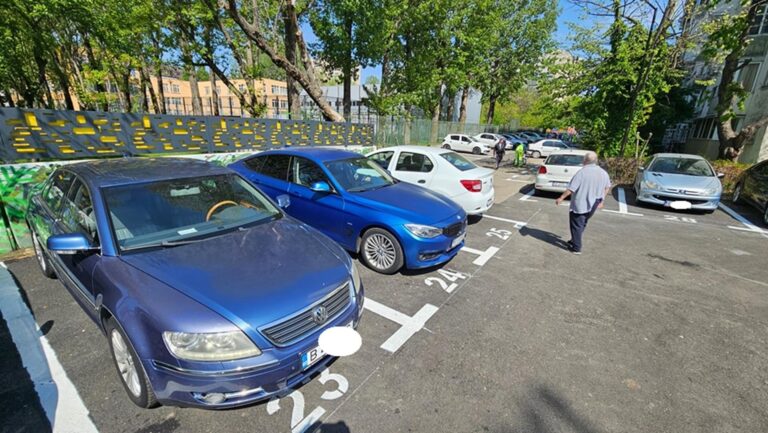 Nemulțumirile bucureștenilor din Berceni față de taxa de parcare