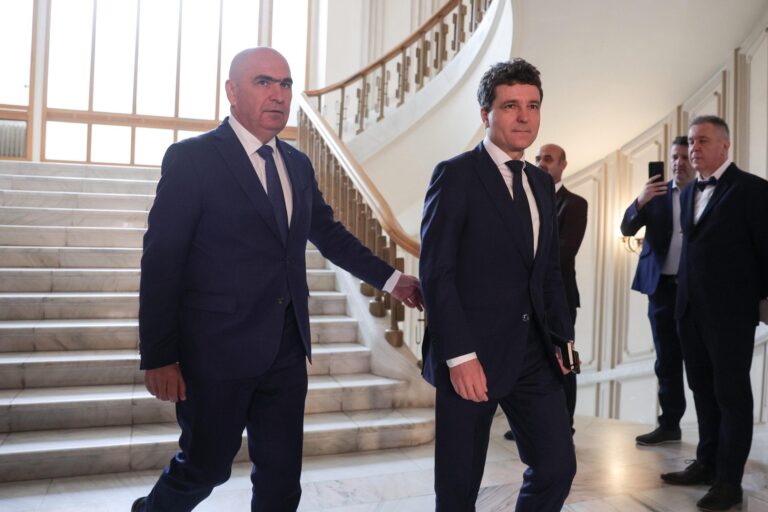 Nicușor Dan, declarații la ora 15:00, după blocajul TVA. Surse: Președintele și Ilie Bolojan au ajuns la o înțelegere