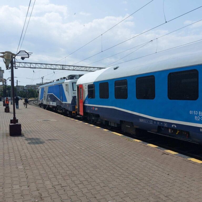 Probleme cu vagoanele bar-bistro în programul „Trenurile Soarelui”