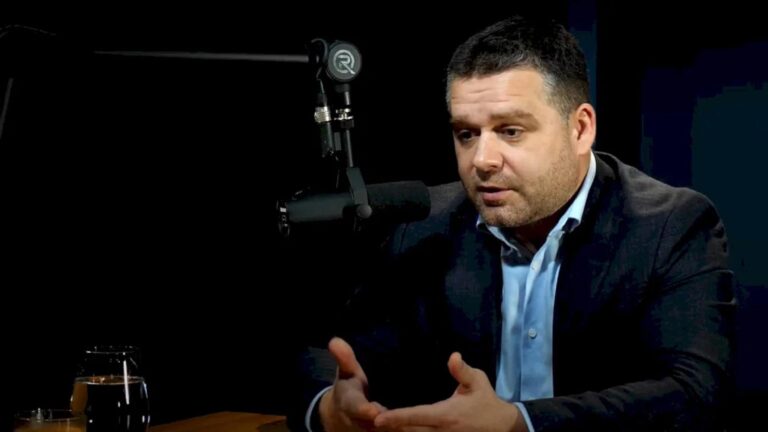 Reflecțiile nocturne ale primarului Ciucu despre digitalizare în Sectorul 6