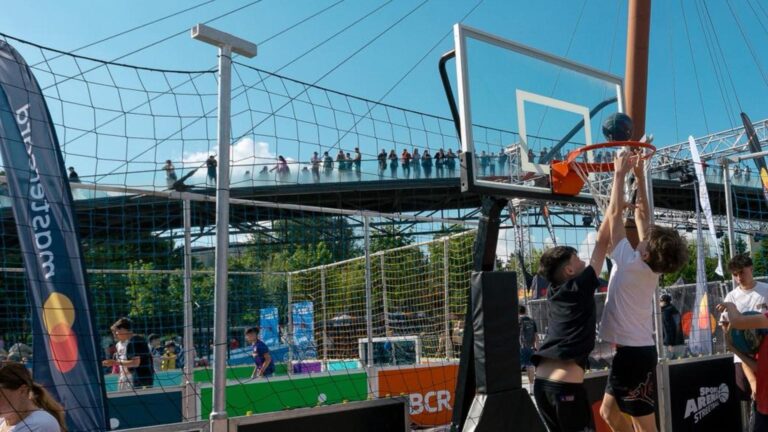 Sport Arena Streetball, festivalul dedicat sportului din București, se desfășoară în weekend în Parcul Liniei