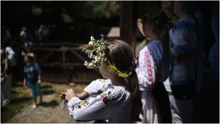 Târg de Sânziene la Muzeul Național al Țăranului Român: Tradiții și Meșteșuguri în București