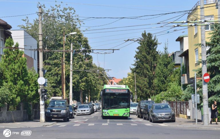 Toate vehiculele STB cu aer condiționat vor circula în zilele de caniculă