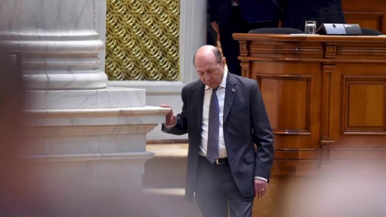 Traian Băsescu, supus unei intervenții chirurgicale la inimă în Paris