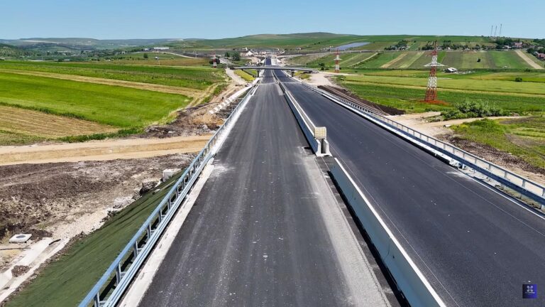 Apel urgent pentru dublu parapet central de beton pe autostrăzi și drumuri expres