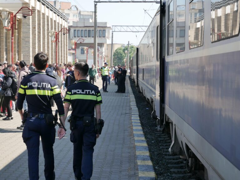 CFR Călători extinde capacitatea trenurilor pentru „Trenurile Soarelui” și introduce noi garnituri pentru festivalul Beach Please