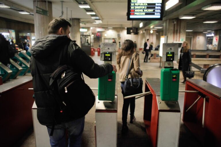 Creșterea tarifelor pentru biletele comune STB și metrou