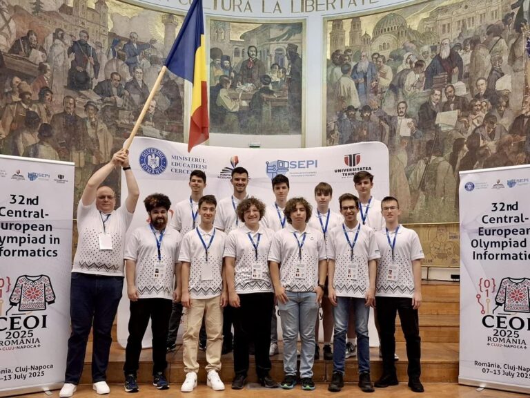 Elevii din București, medaliați la Olimpiada Central Europeană de Informatică 2025