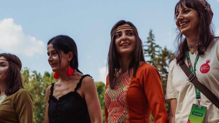 Festivalul Strada Armenească revine la Grădina Botanică în acest weekend