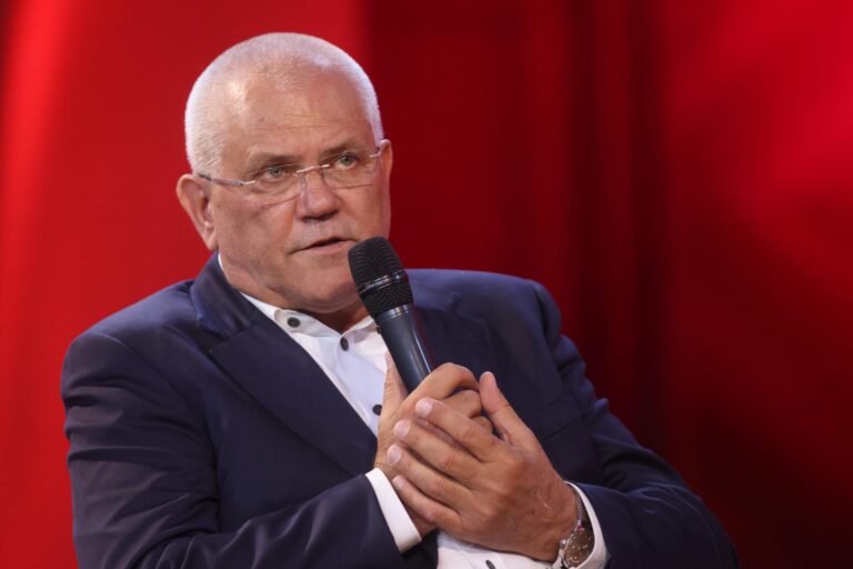 Mărturii alarmante despre abuzurile profesorului Marius Pieleanu de la SNSPA