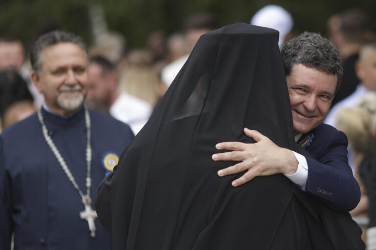 Nicușor Dan revine în atenția publicului la Academia de Poliție