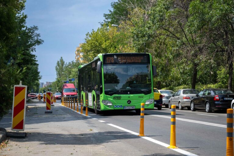 O nouă bandă STB pe Bulevardul Uverturii din București