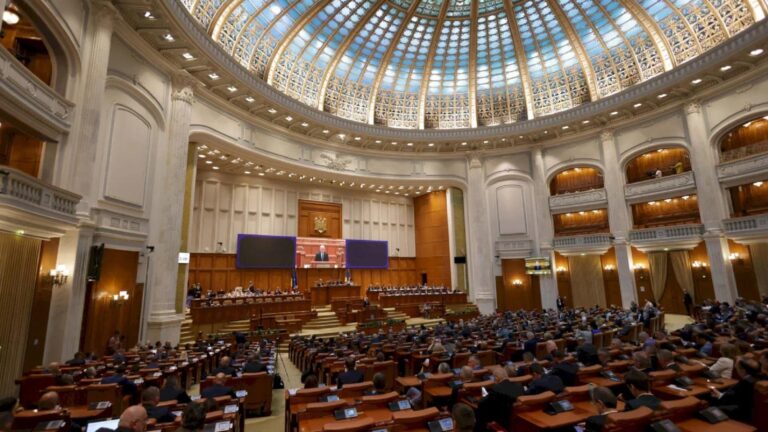 Pachetul de măsuri fiscale al Guvernului Bolojan va fi aprobat săptămâna viitoare în Parlament