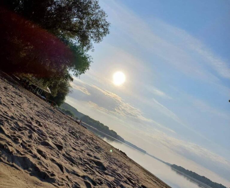 Plaja Gostinu din Giurgiu: O evadare perfectă din București