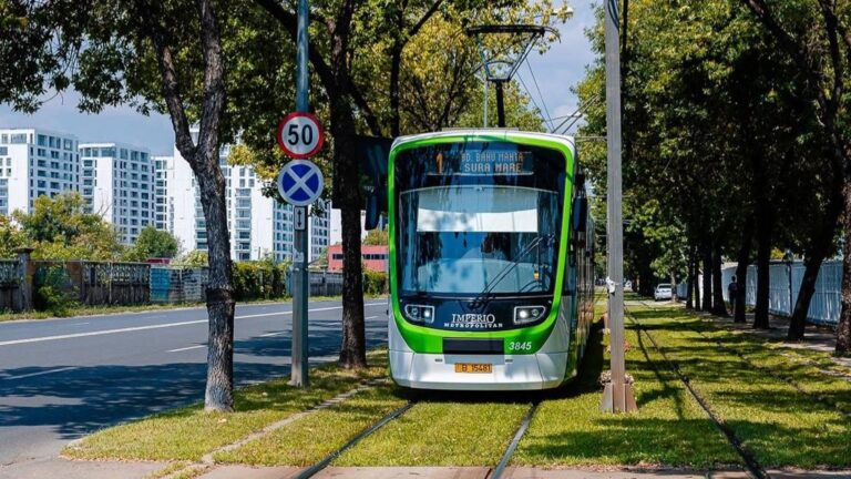 Proiect pentru modernizarea infrastructurii de tramvai din București: Licitație pentru sisteme automate de schimbare a macazurilor