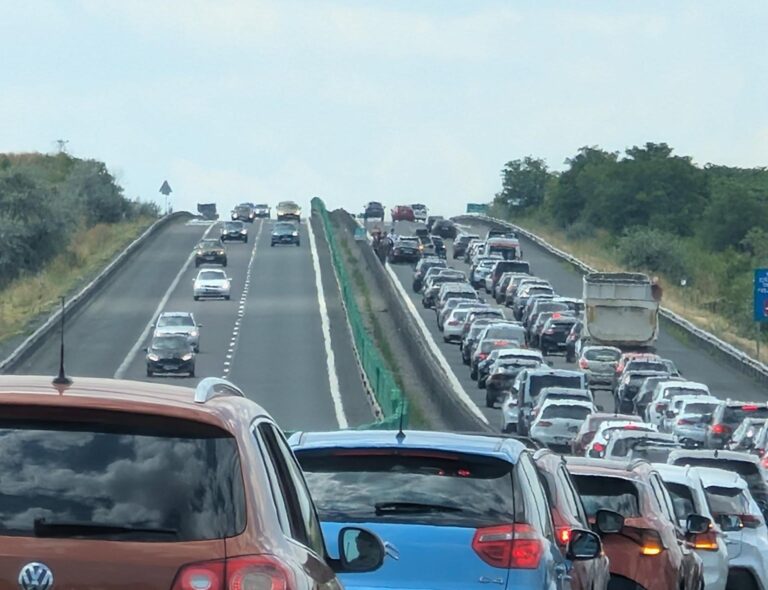 Trafic îngreunat pe Autostrada A2, sensul spre București