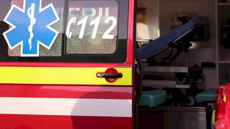 Accident aviatic în România: Un avion de mici dimensiuni s-a prăbușit în curtea Astra Vagoane Arad