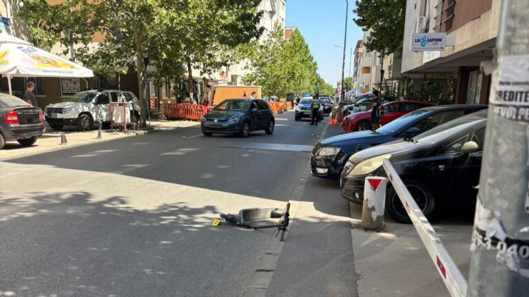 Accident între autoturism și trotinetă electrică pe Strada Amurgului din Popești Leordeni