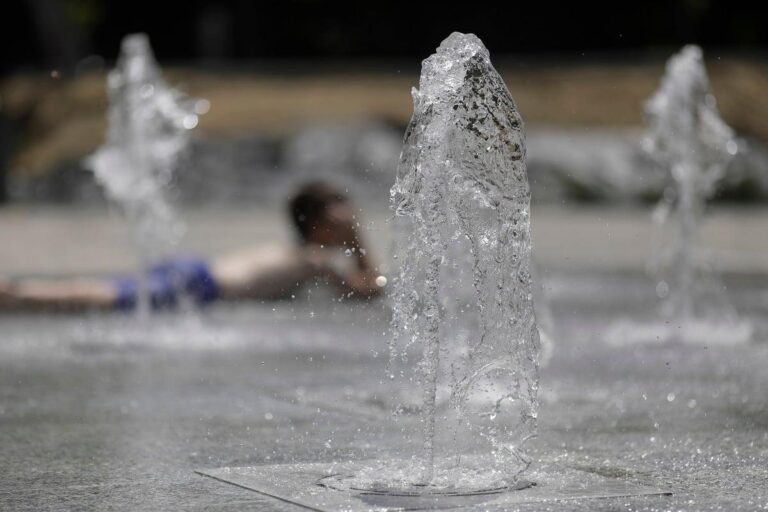 Atenționare meteo: Vreme caniculară în București, cu maxime de până la 36 de grade