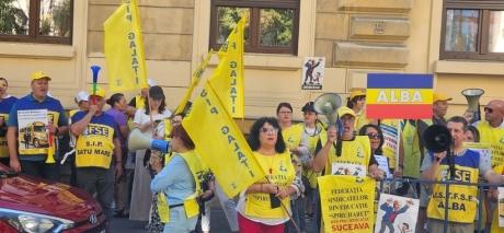 Protestele din Educație continuă: Sindicaliștii cer demisia ministrului Daniel David