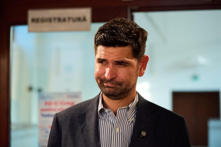 Salarii de lux și birocrație în expansiune la Primăria Sectorului 1