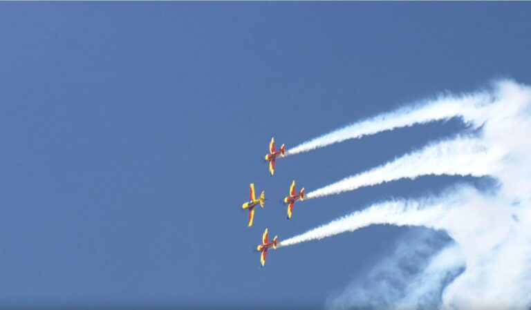 Spectacol aviatic impresionant deasupra Capitalei: Antrenamentele pentru BIAS au început