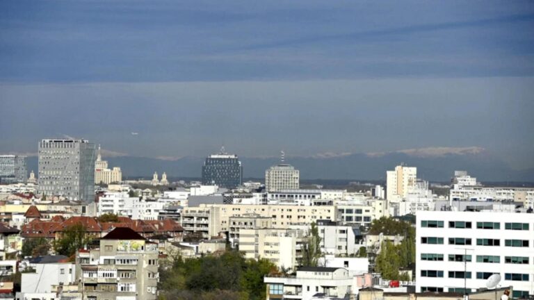 Termoenergetica inițiază lucrări de amploare în București, afectând 300 de blocuri