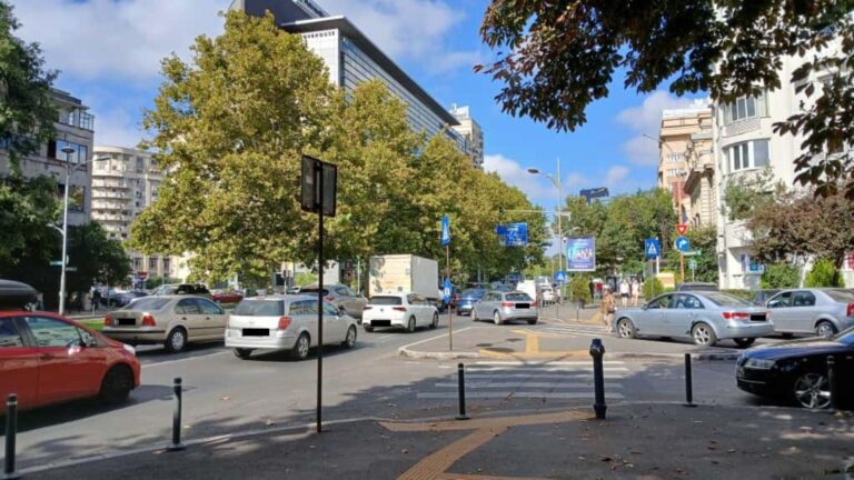Apelul Poliției Rutiere privind Piața Victoriei, afectată de defecțiuni la semaforizare