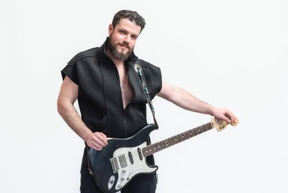 Concert Vlad Nicolici în Piațeta Favorit