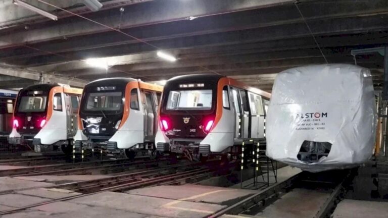 DATORIILE pun pe jar metroul bucurestean