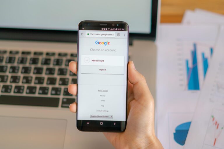 Google și serviciile sale, afectate de o pană tehnică în București