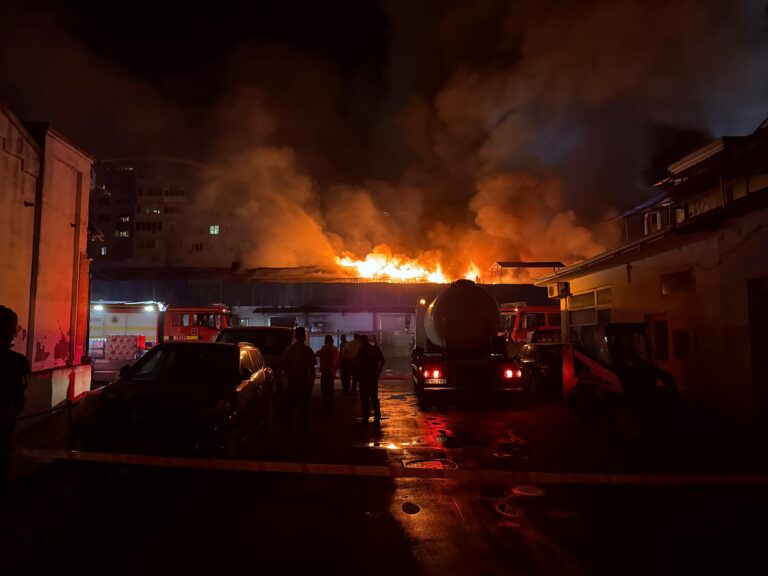 Incendiul de aseară din București, un risc major pentru bolnavii cronici. Ce trebuie să știe pacienții