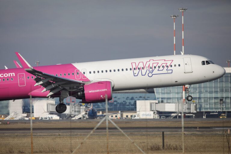 Incident violent într-un zbor Wizz Air de la Bruxelles la București