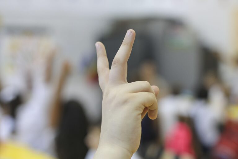 Întoarcerea elevilor din Capitală la cursuri și calendarul vacanțelor pentru anul școlar 2025-2026