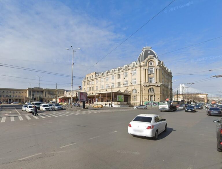 Una dintre cele mai vechi străzi din București va fi refăcută