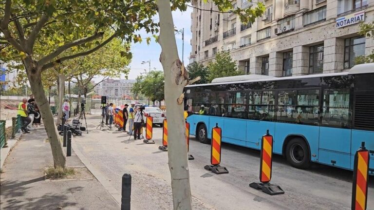 Reluarea circulației pe Splaiul Independenței înainte de începutul anului școlar