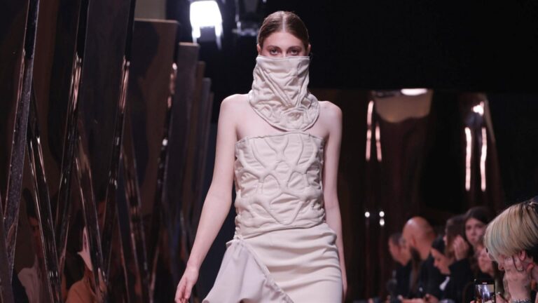 Romanian Creative Week va fi organizat și la București, între 3 și 9 octombrie. Expoziții, competiții de dans și prezentări de modă, la ediția de toamnă a evenimentului