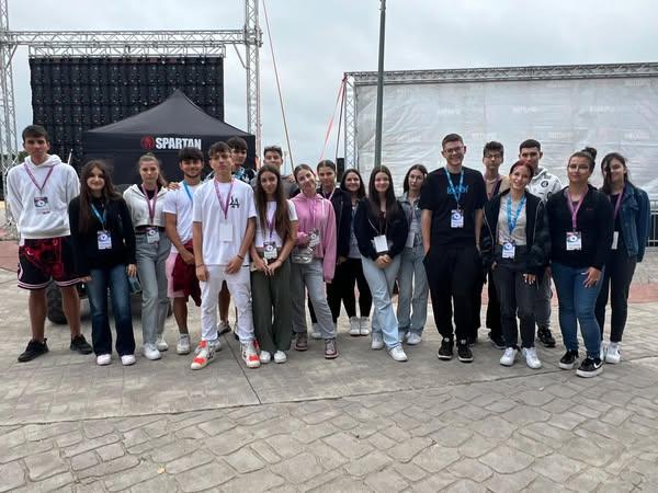Spartan Race Kids a adus o explozie de energie pentru tineri la Divertyland Park
