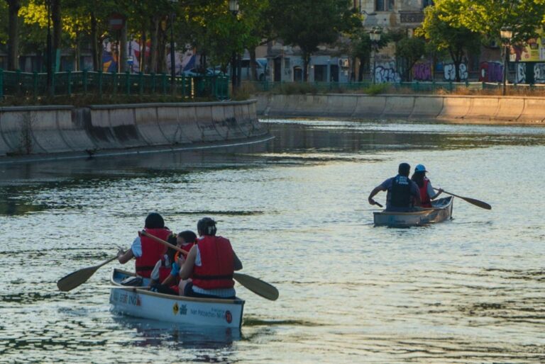 Spectacolul “Sirene pe Dâmbovița” în weekend, parte a evenimentului Dâmbovița Delivery