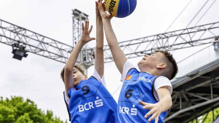 Weekend plin de activități la Sport Arena Streetball în București