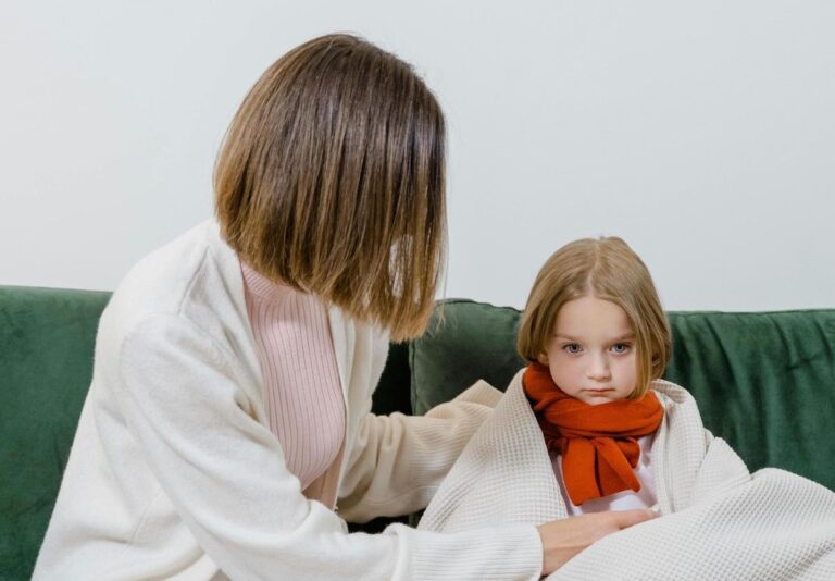 70 de copii de unu și doi ani au fost internați cu COVID-19 la Spitalul Victor Gomoiu din Capitală. Urmează sezonul de gripă