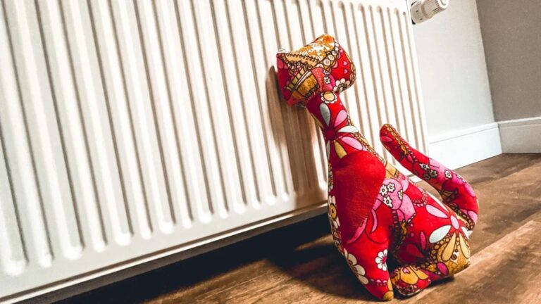 Ajutor pentru încălzirea locuințelor din Sectorul 5. Bucureștenii pot depune cererile începând cu 20 octombrie