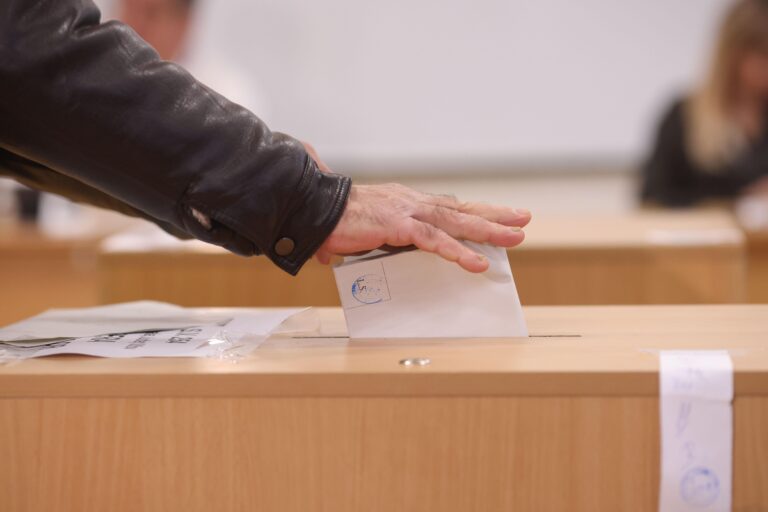 Bolojan: Alegerile în București nu vor avea loc anul acesta fără o hotărâre de Guvern