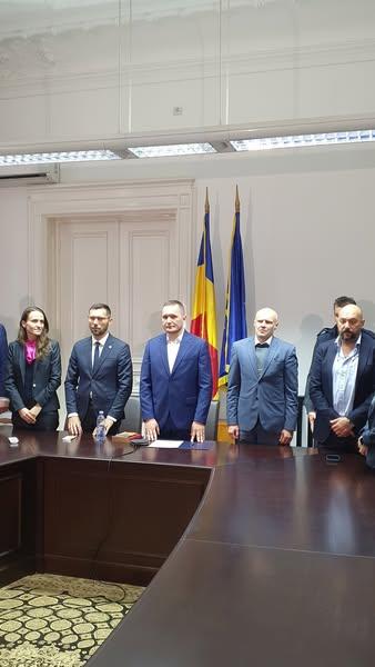 Ceremonia de depunere a jurământului de credință pentru noul prefect al Bucureștiului